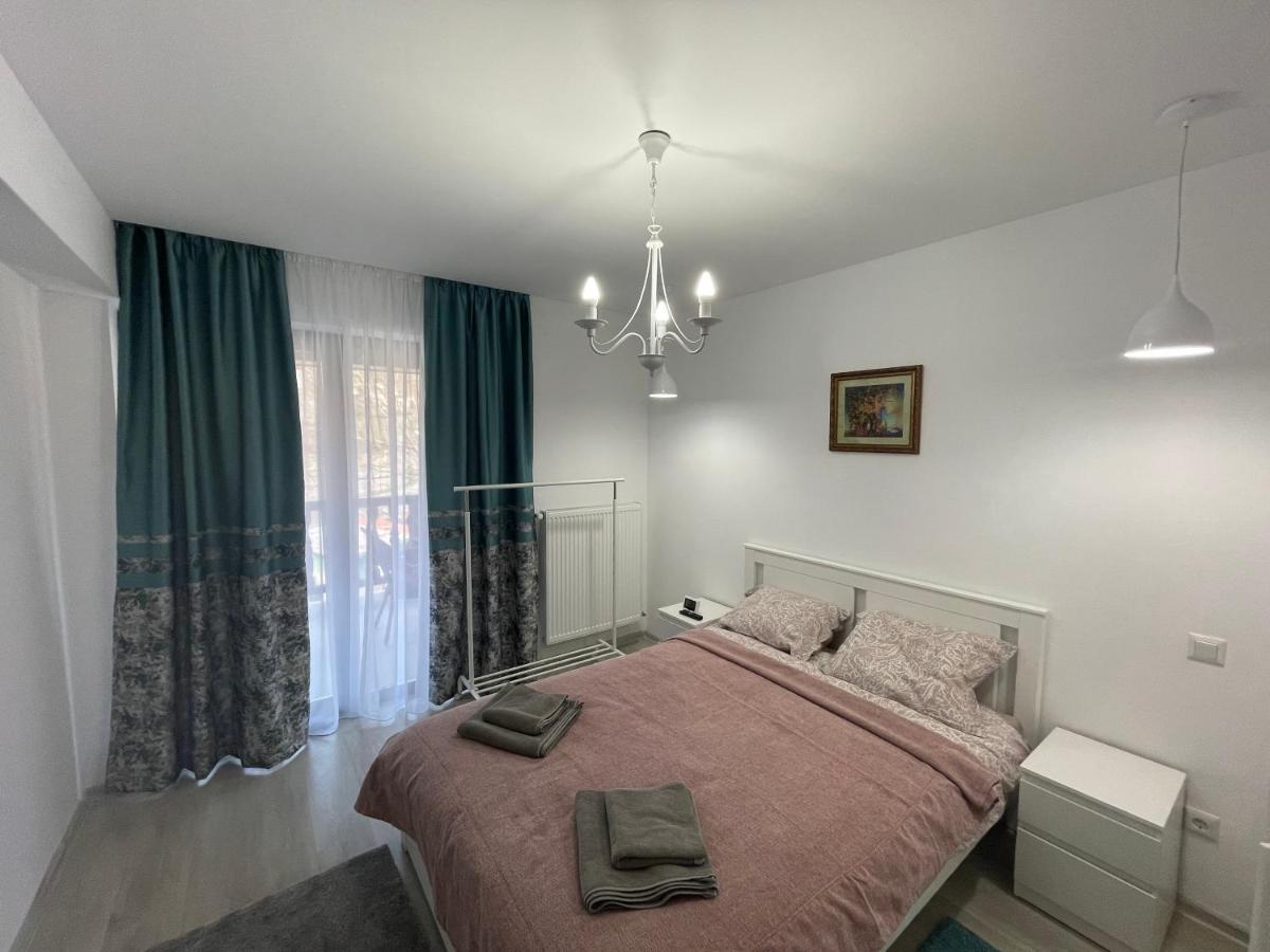 Castle Residence Apt. Eminescu Buşteni Екстериор снимка